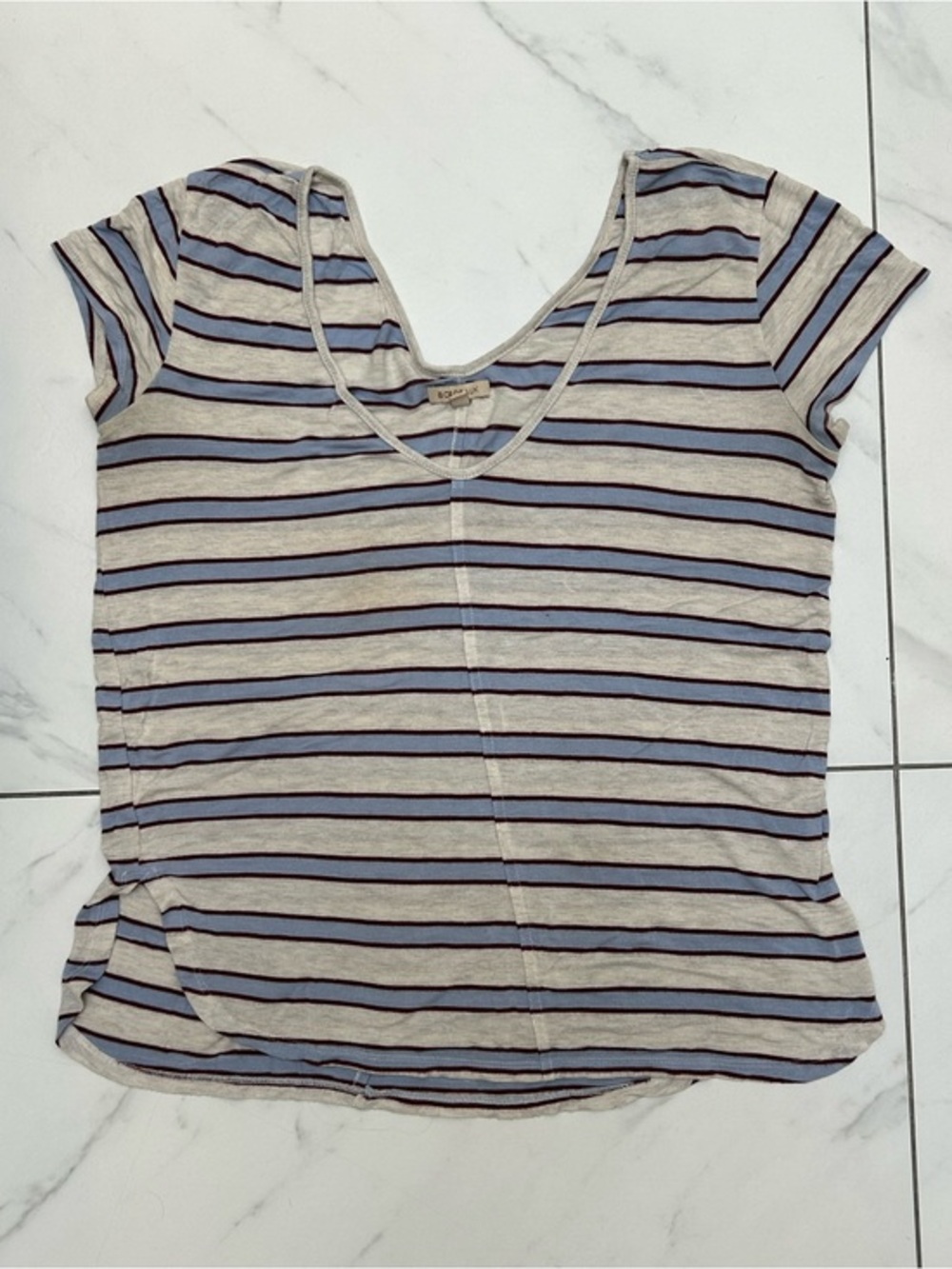 Bordeaux deep V Striped Tee - Blue Cream & Bordeaux - Small